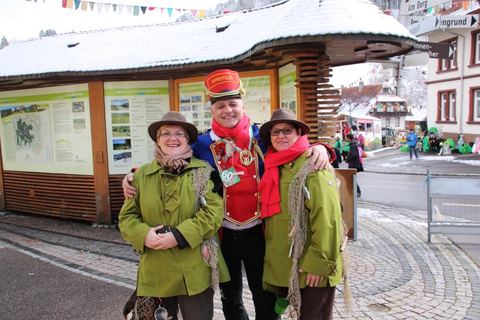 Bild 12 von 15: Umzug Neuenweg 2018