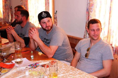 Bild 7 von 15: Hemdklunker mit Rathaussturm 2019