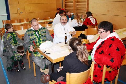 Bild 12 von 15: Umzug Bleibach 2019