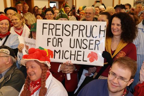 Bild 12 von 15: Narrengericht 2024